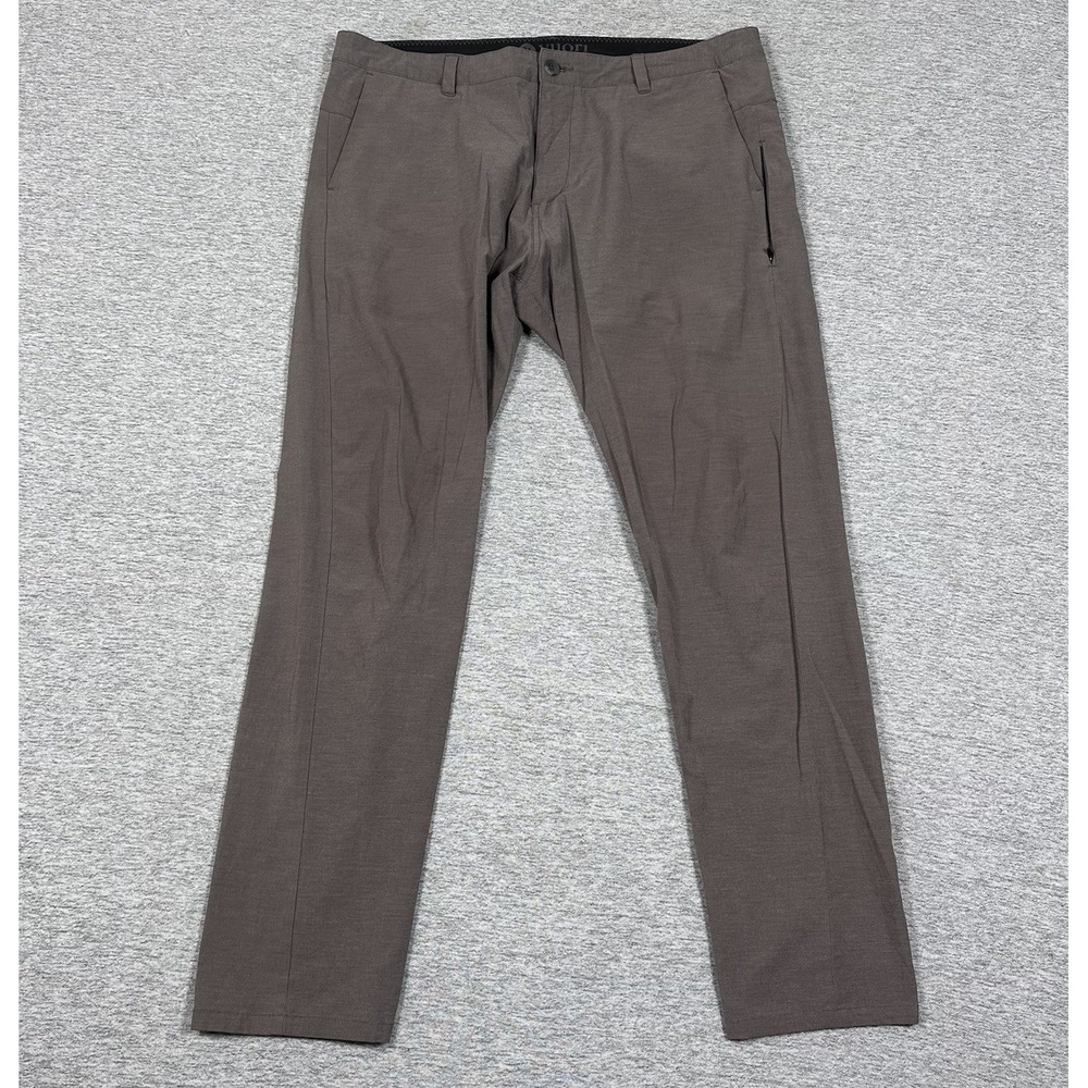 Vuori Pants Mens 38x32 Gray Aim Performance Stretch Travel City Golf Chino